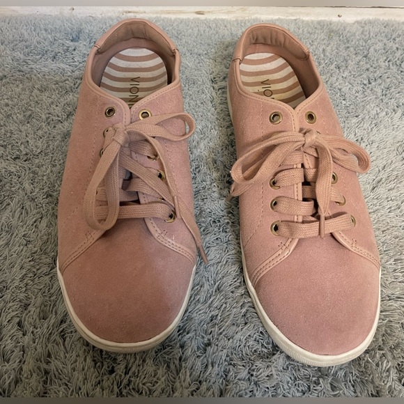 Vionic Brinley Suede Sneaker in Light Pink - Picture 2 of 6
